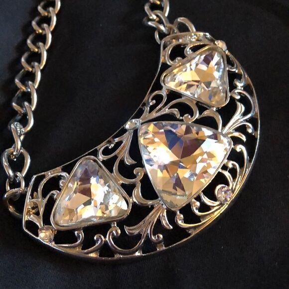 Bling Statement Necklace NWOT  - Picture 2 of 5